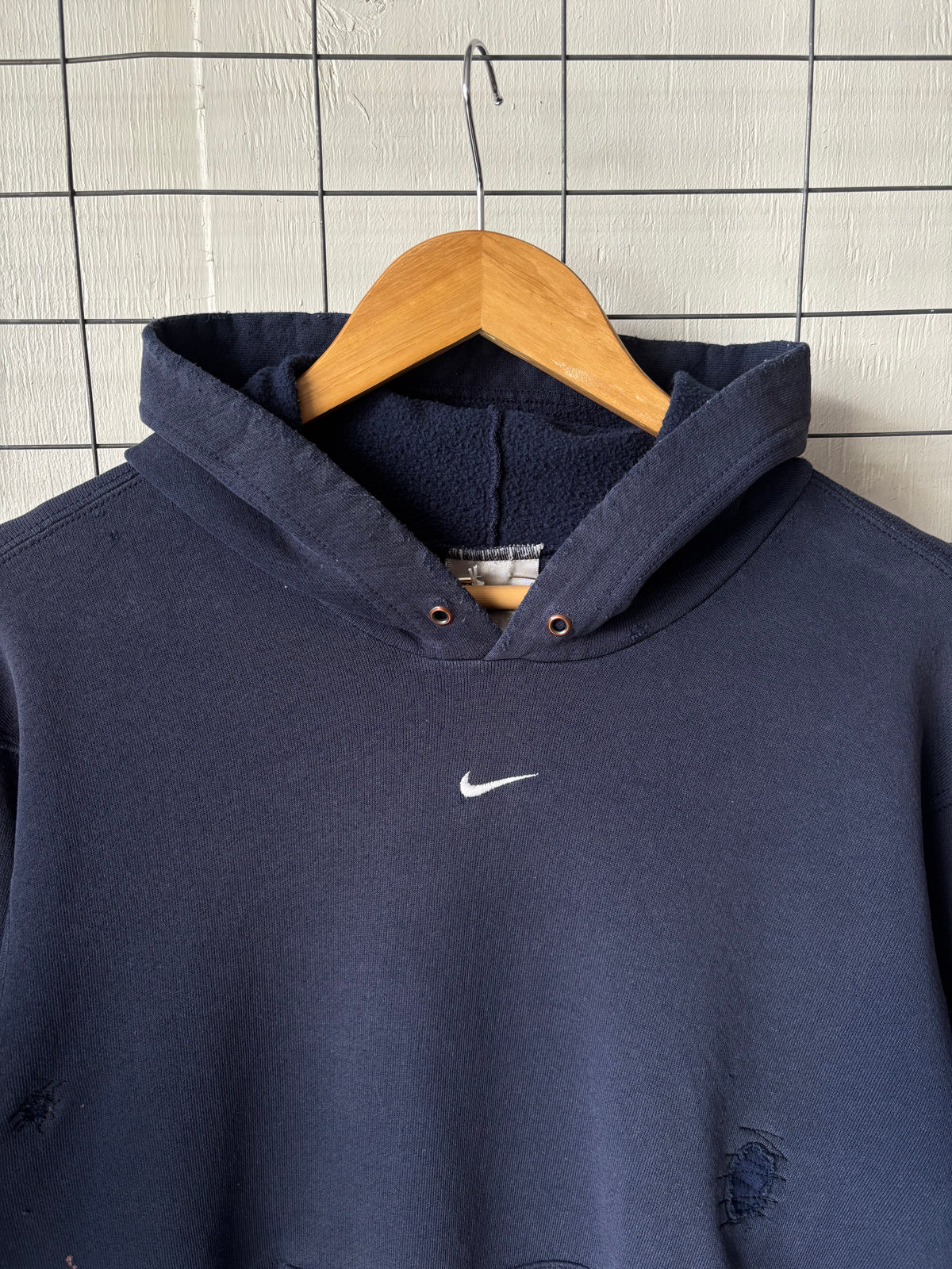 2000s Silver Tag Nike Repaired Center Swoosh