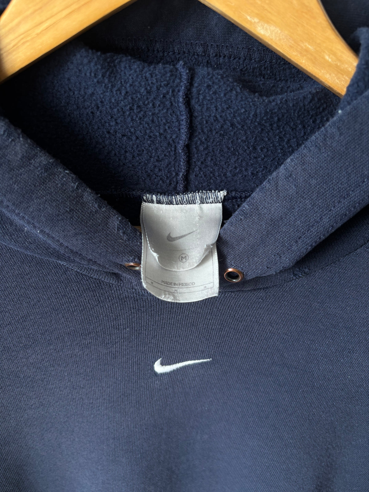2000s Silver Tag Nike Repaired Center Swoosh