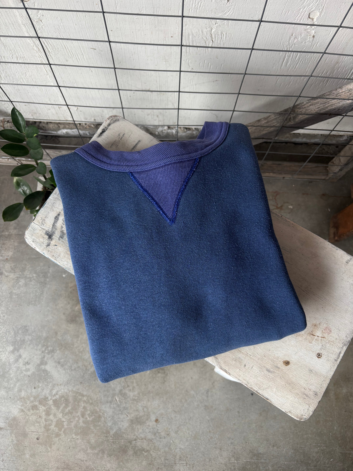 1950s Single V 2-Tone Sweatshirt