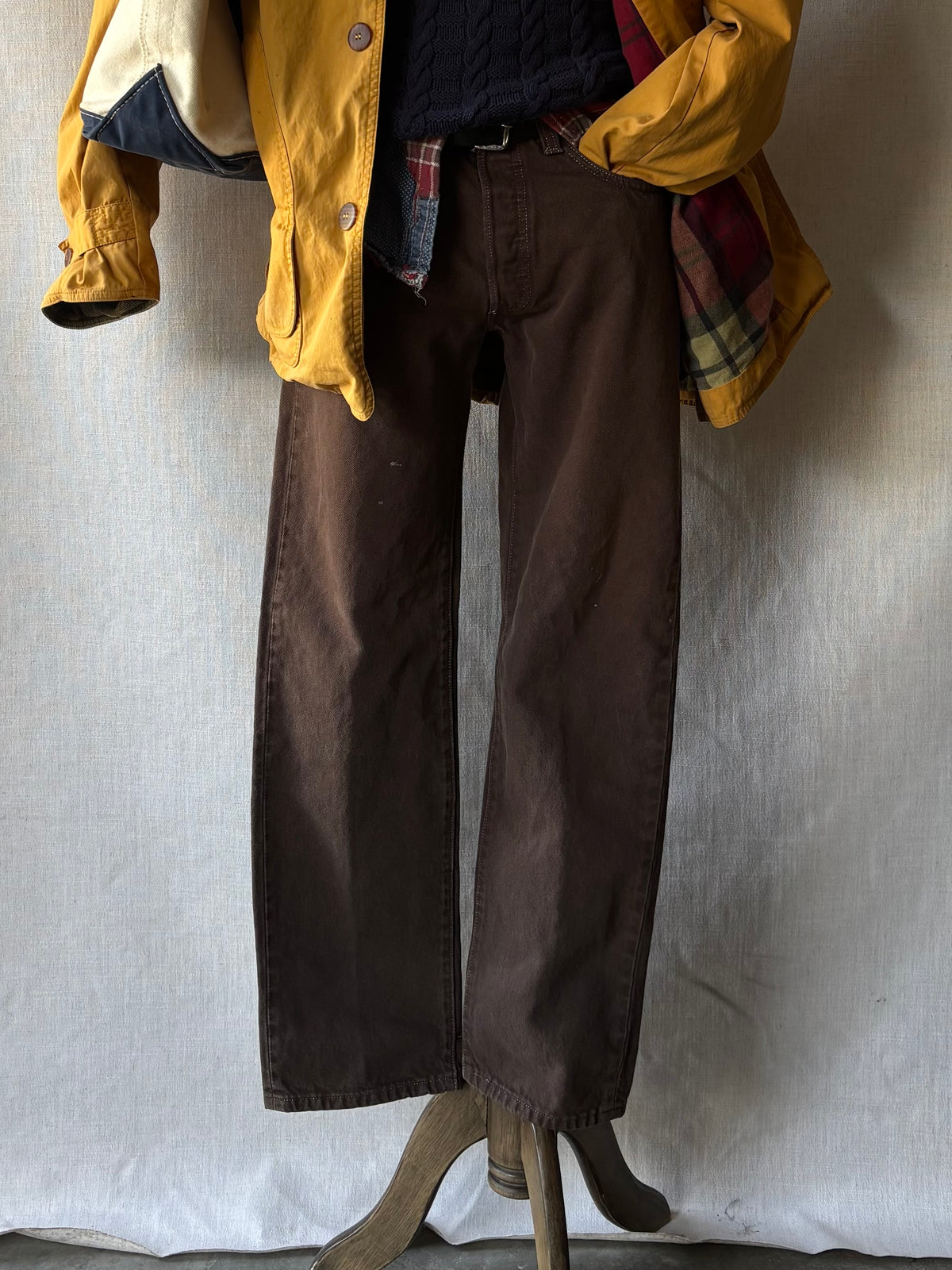2000s Brown Levis 501