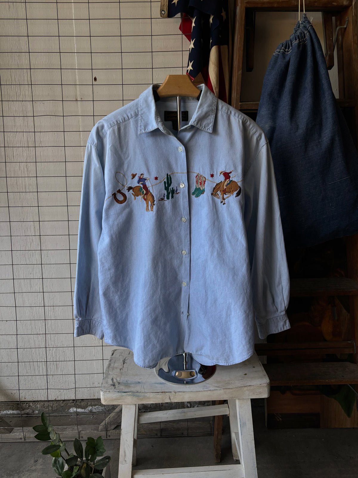 1990s Eddie Bauer Western Chambray Shirt