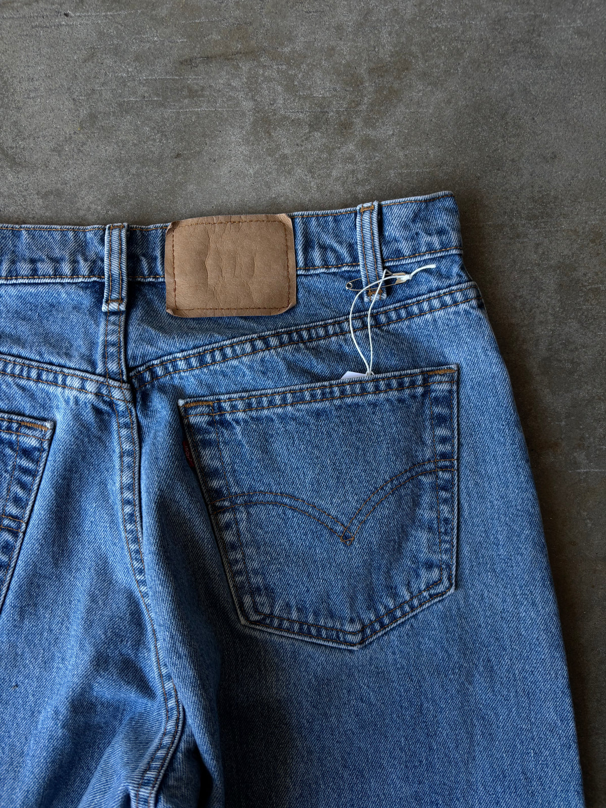 1990s Levis 550