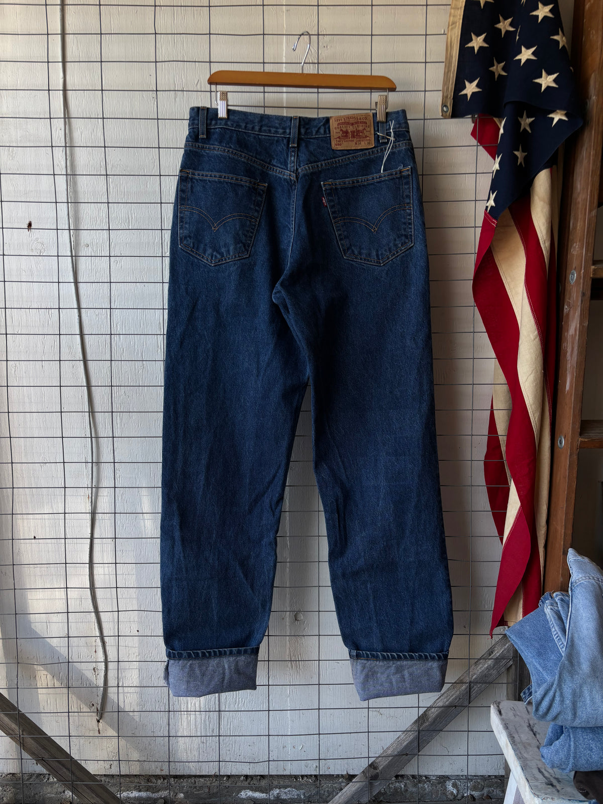 1990s Levis 550