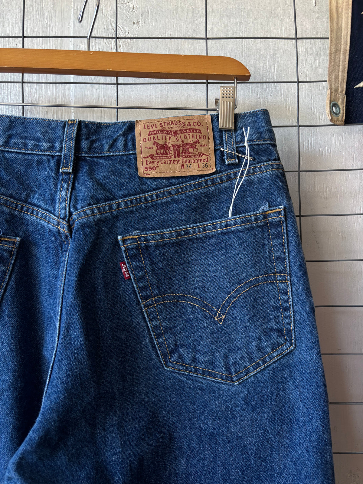 1990s Levis 550